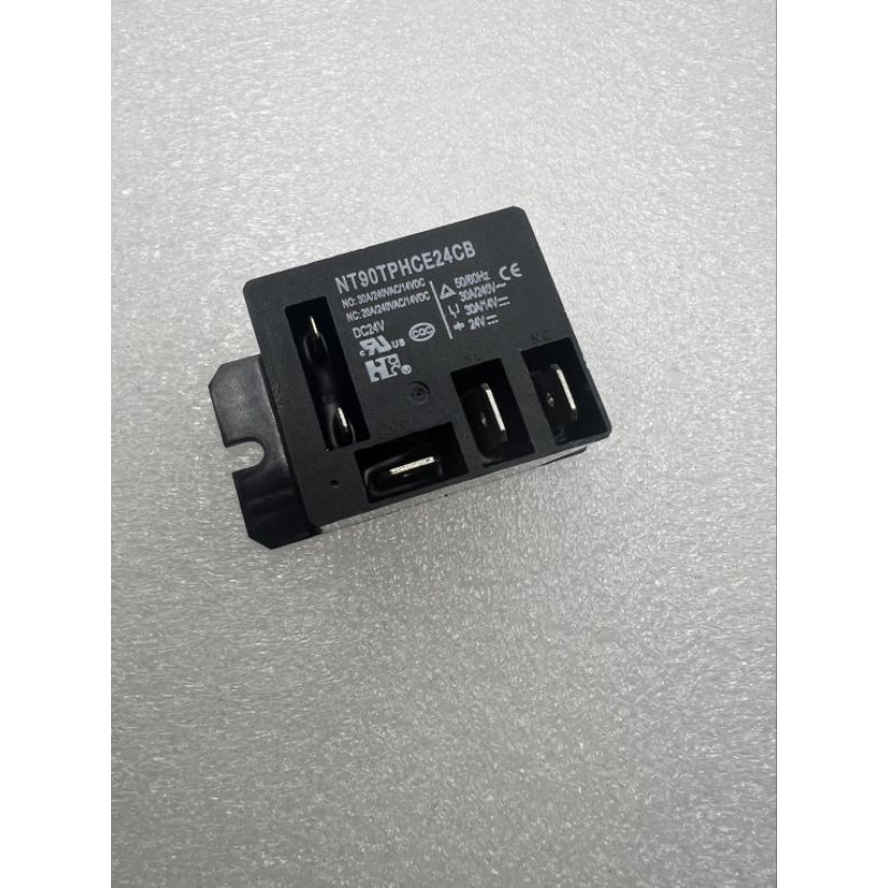 รีเลย์ NT90TPHCE24CBNO:30A/240VAC
50/60HZ CE
NC:20A/240VAC
