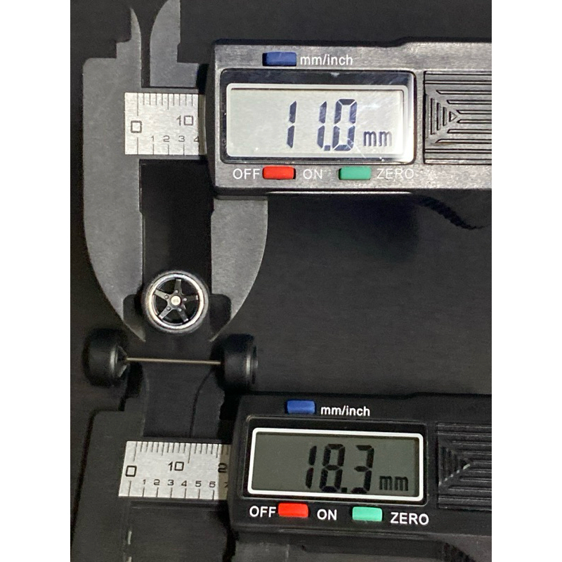 ล้อยาง สำหรับ ปรับแต่ง ใส่รถ Model ขนาด 1:64 ล้อ 5 ก้าน สี ดำ ขอบโครมเมี่ยม - รูปที่ 2