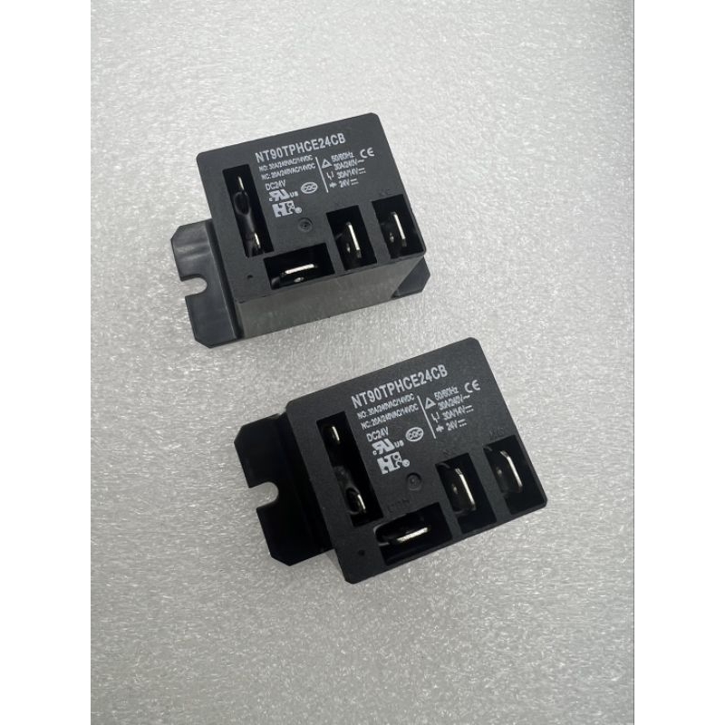 รีเลย์ NT90TPHCE24CBNO:30A/240VAC
50/60HZ CE
NC:20A/240VAC

