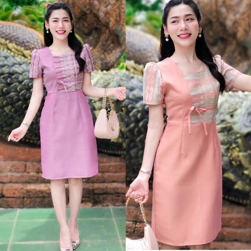 เดรสผ้าทออัดกาวทรงสอบ แต่งเสื้อมีสายคาดโบว์ตรงเอวน่ารักสุด อยากสวยต้องมีติดไว้นะคะ