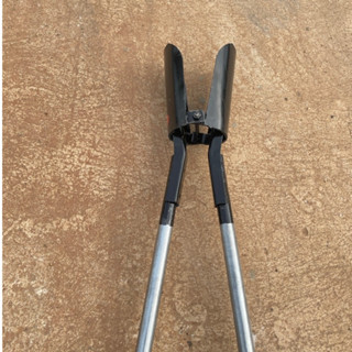 พลั่วหนีบดิน เสียมโกย เสียมหนีบ พลั่วหนีบดิน เสียมขุดเสา พลั…