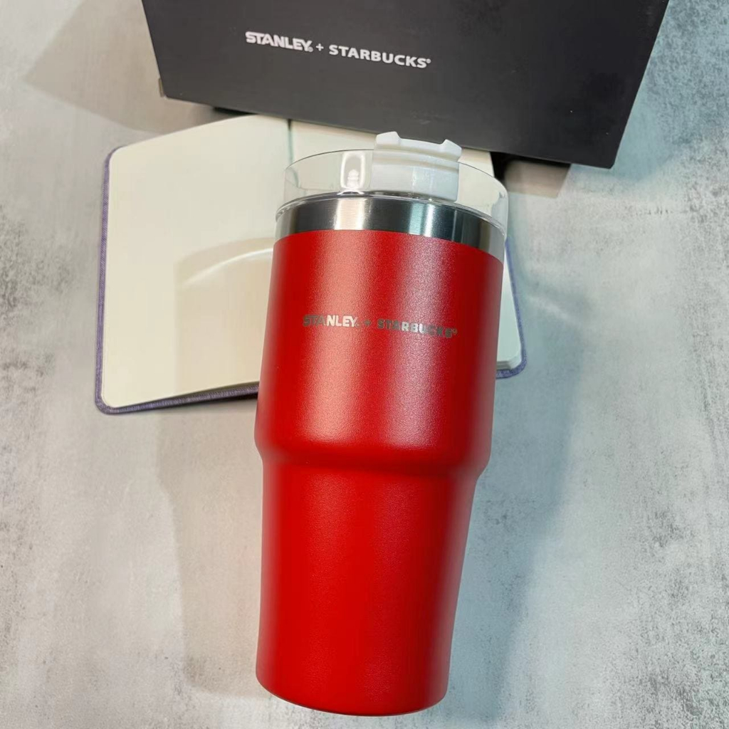 ตำหนิ 40%🥤เยติ🥤 สตาร์บัค STANLEY แก้วเก็บความเย็น เก็บอุณหภูมิ พกพา ขนาด 20 Oz. สีแดง