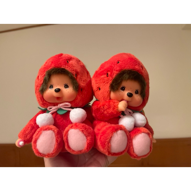 ตุ๊กตา Monchhichi สตอเบอรี่