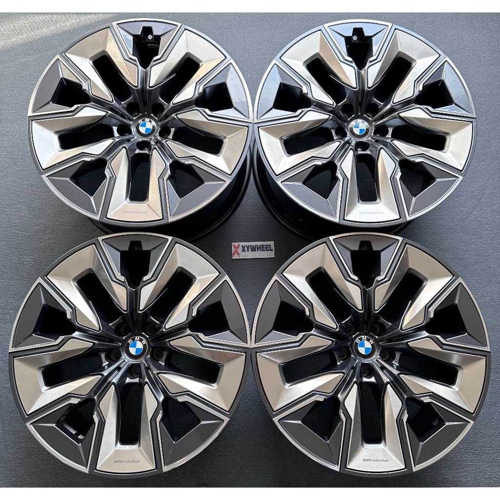 ล้อเดิมล้อ BMW G70 i7 909M 21นิ้ว
