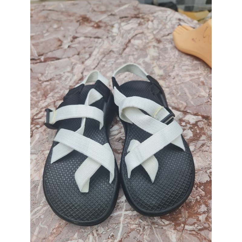 Chaco รองเท้ารัดส้นของแท้มือสอง