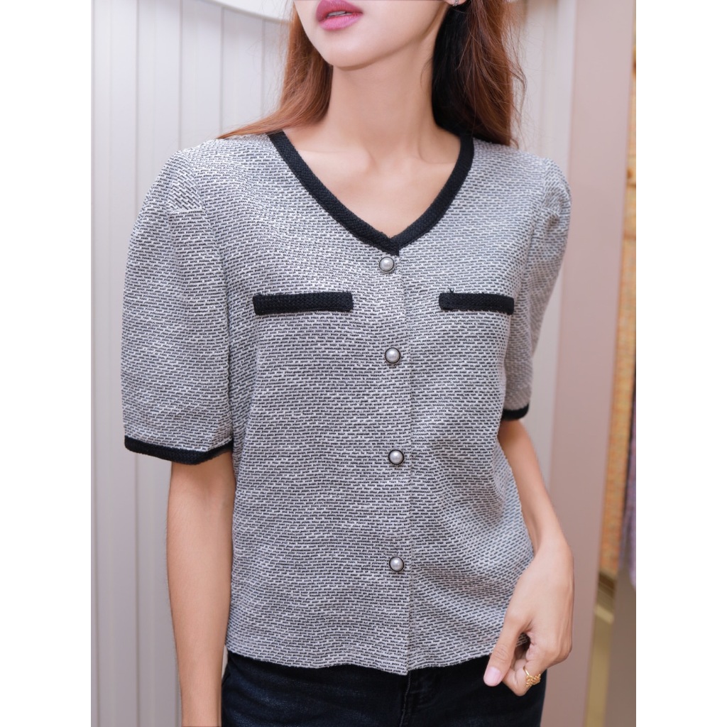 f86 เสื้อทวิชแขนสั้นขาว