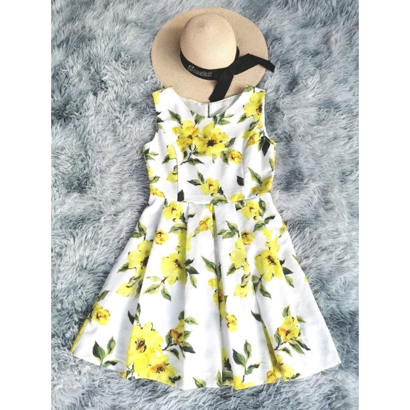 Liz​ Lisa​ Dress​ เดรสพื้นขาว​ ลายดอกเหลือง​