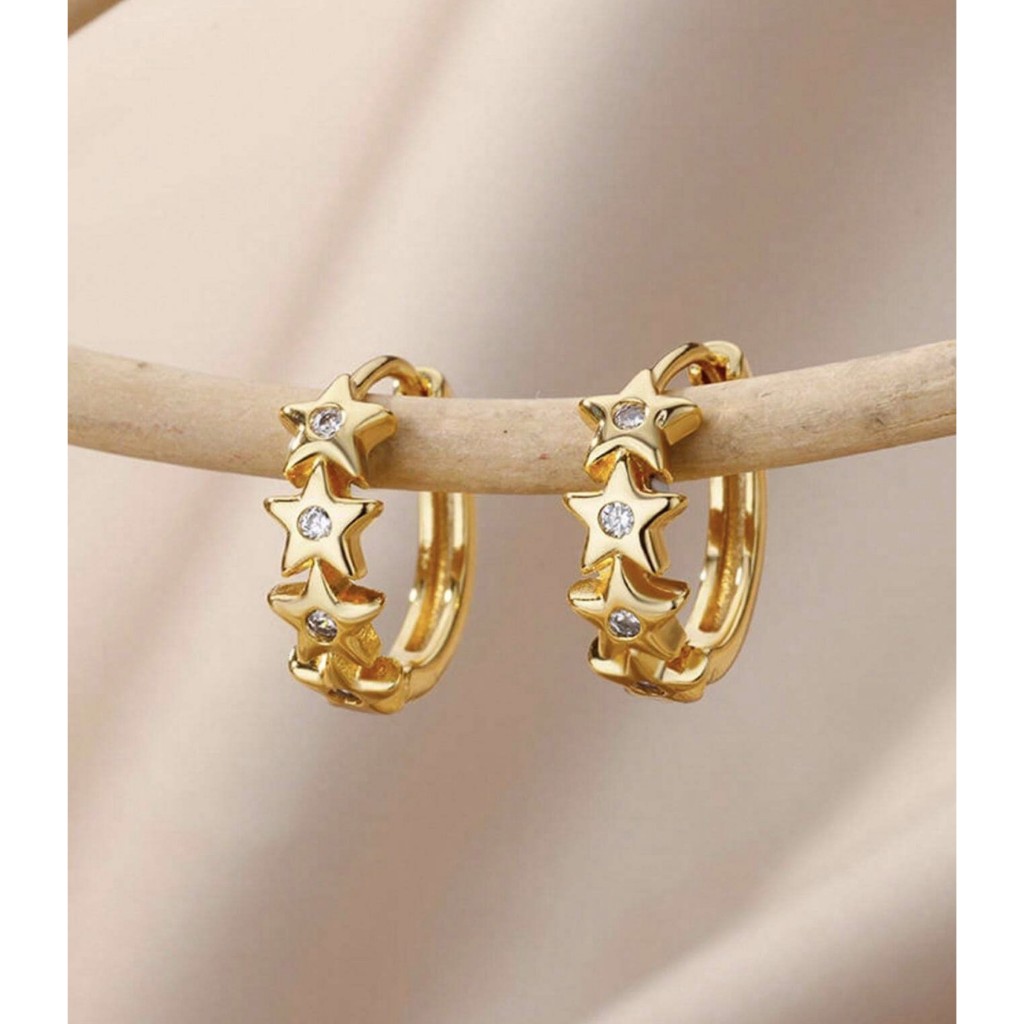 KYM.vibes - starry night earrings ต่างหูห่วงแสตนเลส (มีแต่สีทอง)