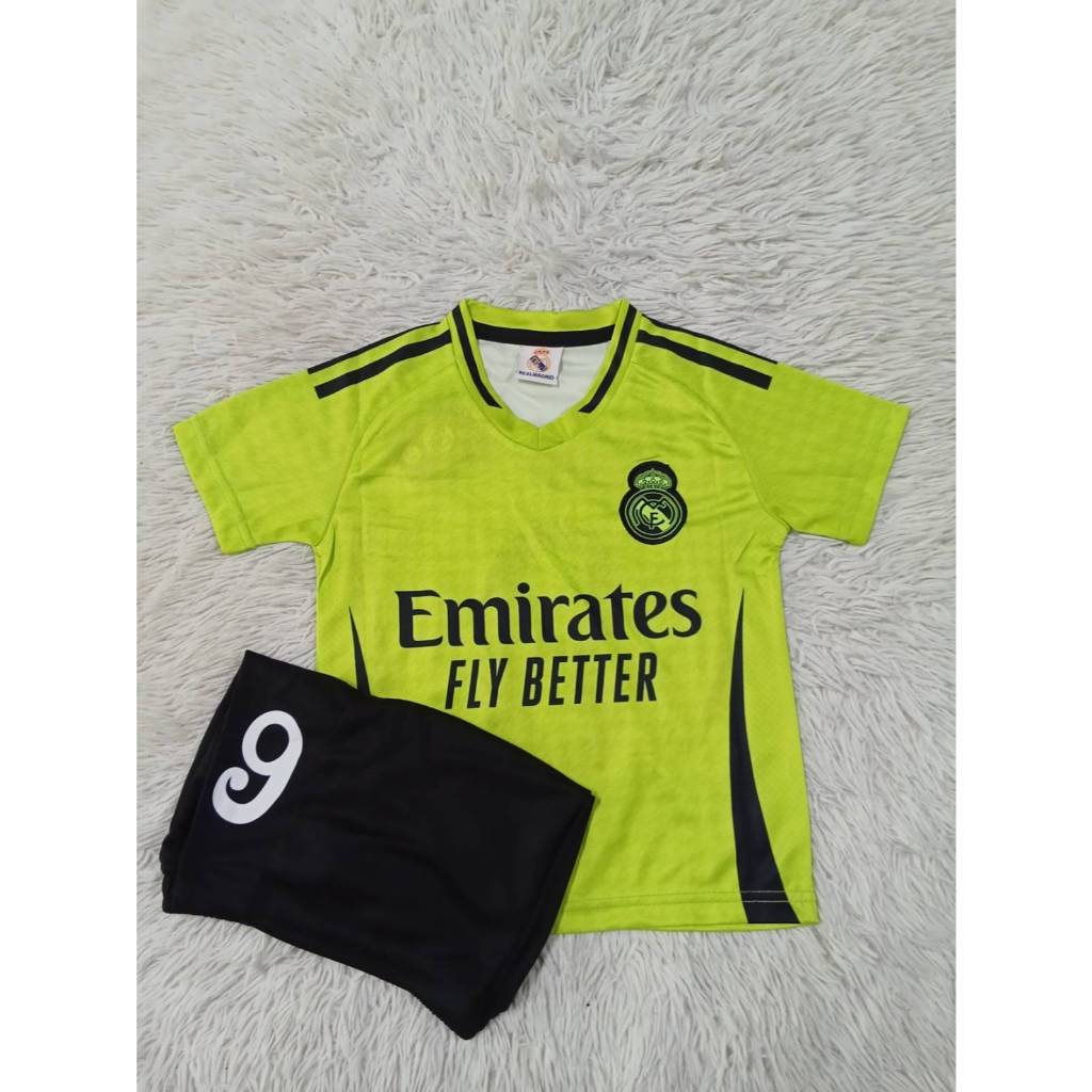 เสื้อกีฬาฟุตบอลเด็ก ทีมเรอัลมาดริด พิมพ์ลายเบอร์9ชื่อเอ็มบัปเป้ ปี2024-2025 ป้ายงานปัก เสื้อ+กางเกง