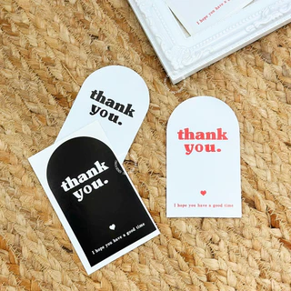 [พร้อมส่ง🇹🇭] สติ๊กเกอร์ "thank you.♥︎" ไดคัทโค้งด้านบน (แพค 50 ดวง) มีให้เลือก 3 สี