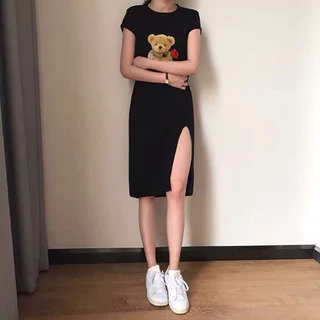 เดรสยาว เดรสคลุมท้องลายน้องหมี ดีเทลแหวกข้างตรงชายกระโปรง เนื้อผ้าใส่สบาย ไซร์เล็ก/ไซร์ใหญ่ก็ใส่ได้