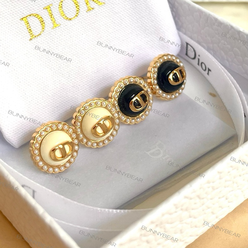 ต่างหู Petit C-D Baroque Stud งานHIEND ตัวฮิต ตัวฮอต