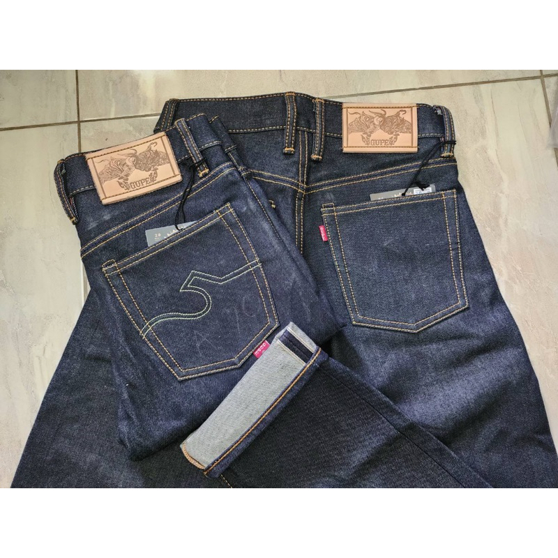 Gupee jeans18oz#รุ่นมหิงสารุ่นNo1มี3ทรงกะบอกเล็กslim,ตรงstraight ,ใหญ่Big cylinderแถมfreeกะเป๋ายีนส1ใบ