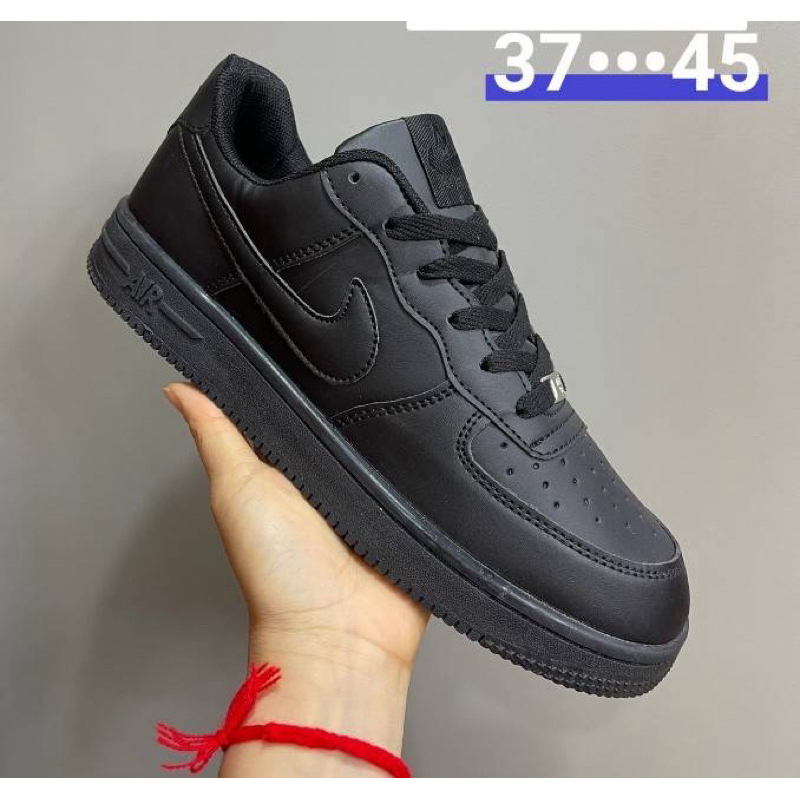 รองเท้าผ้าใบ ใ สินค้าพร้อมส่ง ส่สบายมีใส่36-45 ผู้หญิงและผู้ชาย