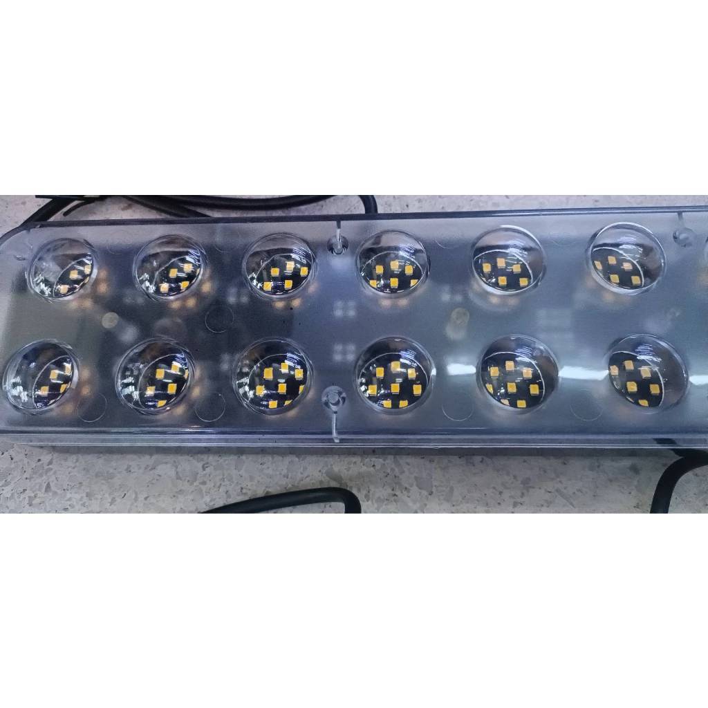 ไฟลูกศร LED ไฟเลี้ยวแบบ สีเหลือง ซ้าย ขวา รองรับไฟ12-24V ขนาดใหญ่ 60ซ.×26ซ.×5ซ.พร้อมกล่องคอนโทรลกระพริบซ้ายหรือขวา ราคา ถูกที่สุด ดีลบีเคเค แกลเลอรีภาพที่ 5