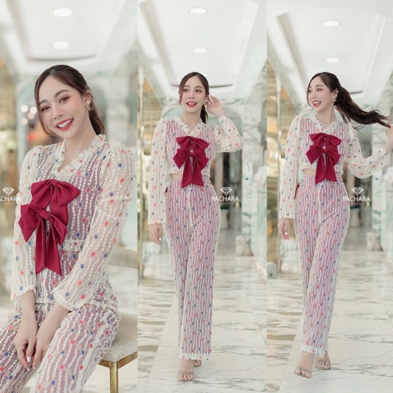 เซ็ต 2 ชิ้น เสื้อครอปแขนยาวสีครีม แต่งโบว์สีแดงเข้มน่ารักมาก(00941SB)