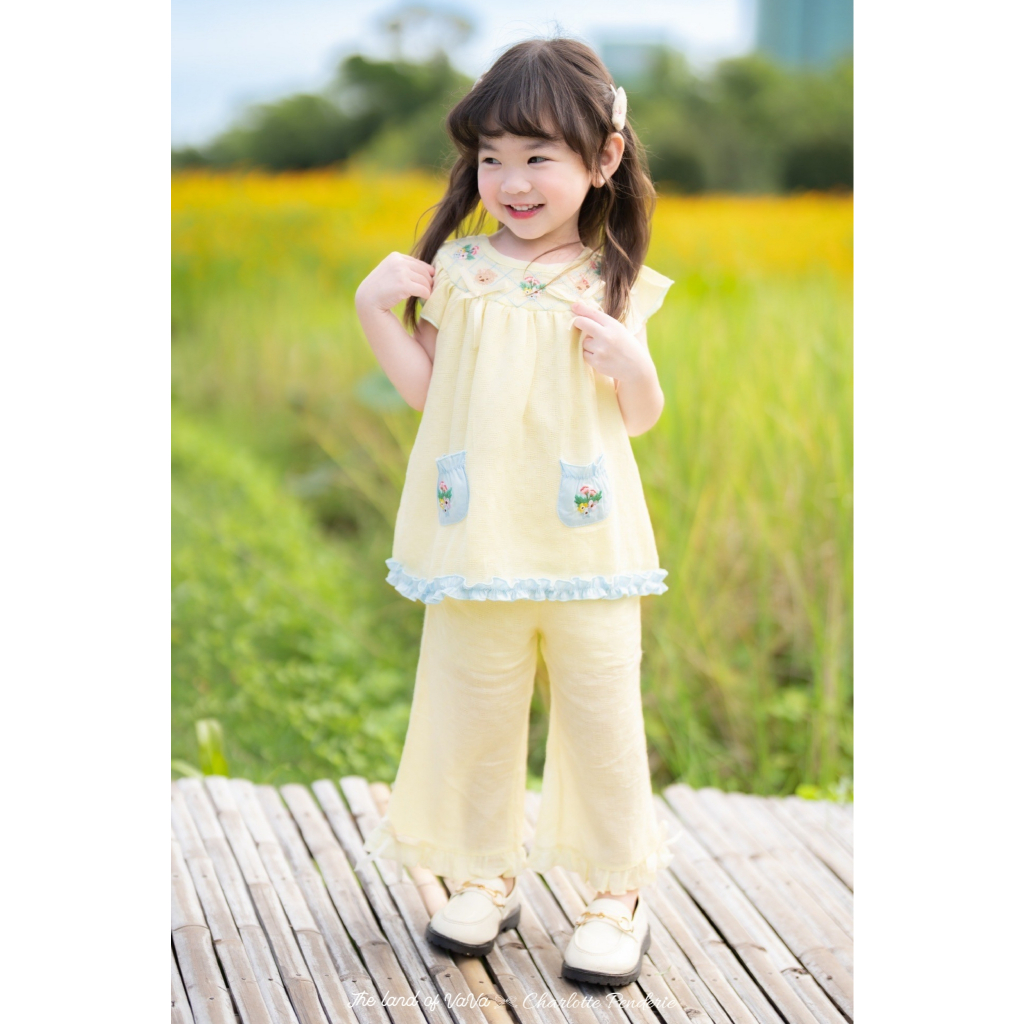 Thelandofvava LOOK3 VNXI2087 ชุดเสื้อกางเกงเด็กผู้หญิง The Land of vava X Charlotte Penderie ลิขสิทธิ์แท้จาก vava