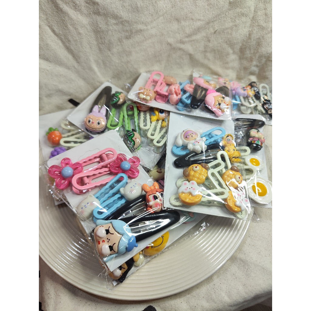 กิ๊บติดผมน่ารักๆ ลายการ์ตูน เครื่องประดับแฟชั่นสำหรับเด็ก 6ชิ้น ต่อเซ็ต