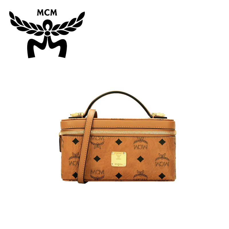 MCM Berlin Seriesกระเป๋าเครื่องสำอาง  กระเป๋า Rockstar