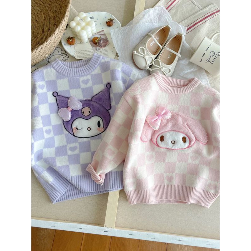เสื้อสเวตเตอร์ลูกสาว ไหมพรม งานปัก แต่งโบว์จริงน่ารักกมากคอนเฟริมค่า ไม่ต้องหนาวก็ใส่ได้ลูกเรียนห้องแอร์