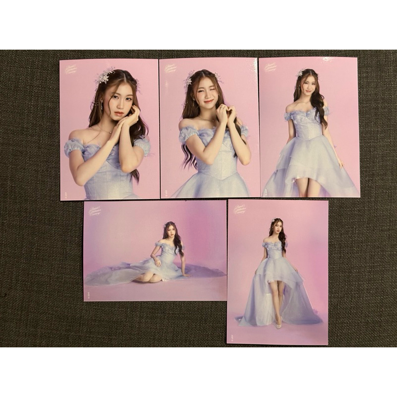 คอมพ์ 5 ใบ Photoset Paeyah‘s Graduation Ceremony ปาเอญ่า BNK48 QRRA