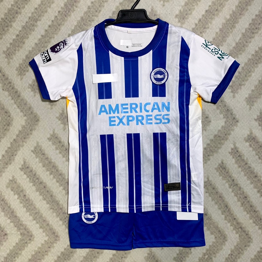 ชุดบอลเด็ก รุ่นใหม่ล่าสุด เสื้อพร้อมกางเกง 2024/2025