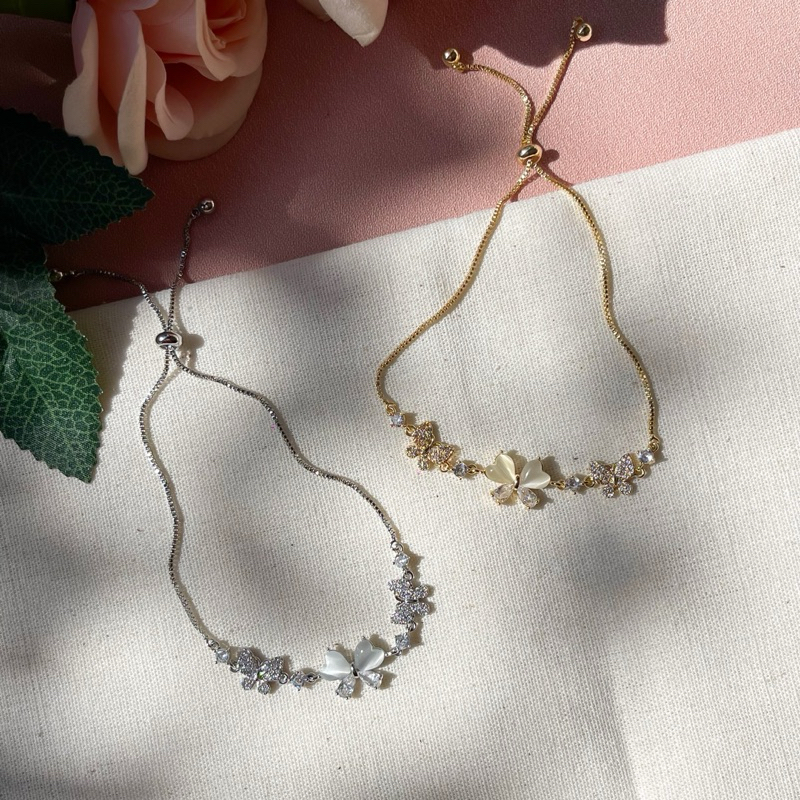 Kissmebythesun - Mira Bracelet | สร้อยข้อมือผีเสื้อแบบรูด ชุบทองคำขาว