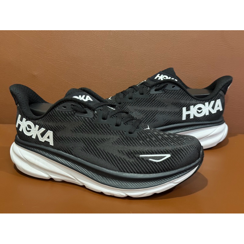 Hoka Clifton 9 [41.5/26] มือสอง ของแท้