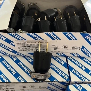 ปลั๊กยาง ตัวผู้ มีแค๊ม 2 ขาแบน รุ่น 15A 250V ปลั๊กยาง 2ขา ทองเหลือง ปลั๊กยางตัวผู้ ขาแบน