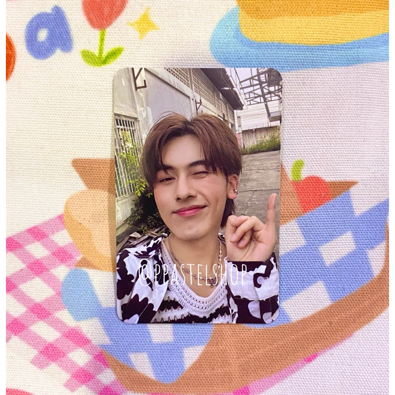 การ์ดเซลฟี่กร proxie สถานะเบลอ