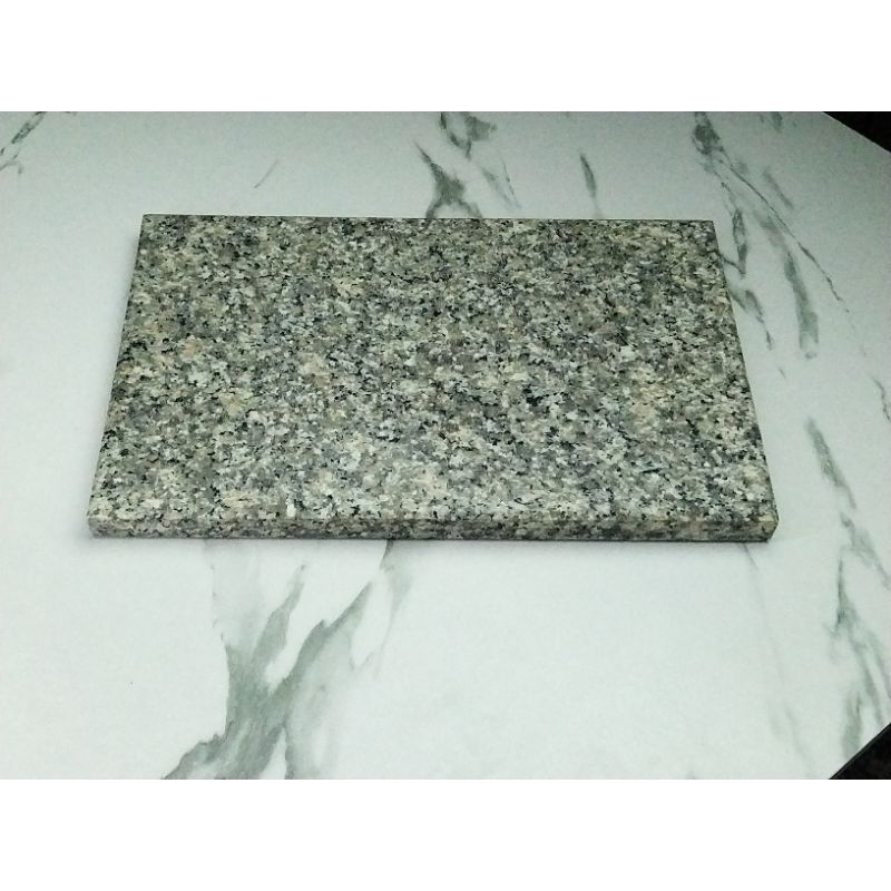 หินแกรนิต มีขนาด 20 x30 cm. ส่งตรงจากโรงงานโดยตรง ทนทานสวยงาม