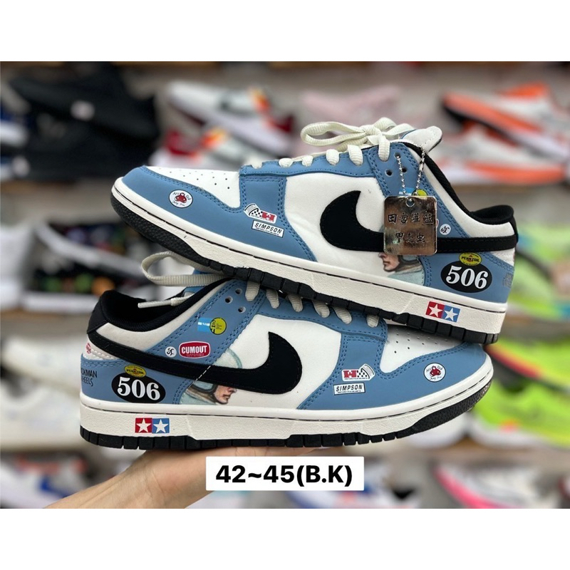 รองเท้าผ้าใบnike พร้อมส่ง