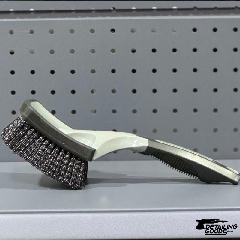 Big tire & mat brush (แปรงขนาดใหญ่ล้างยาง/พรมยางในรถ)