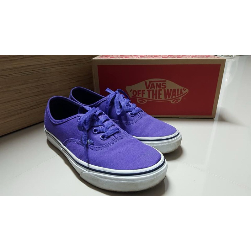 รองเท้า Vans สีม่วง ของแท้ ไม่มีกล่องแล้วน๊า