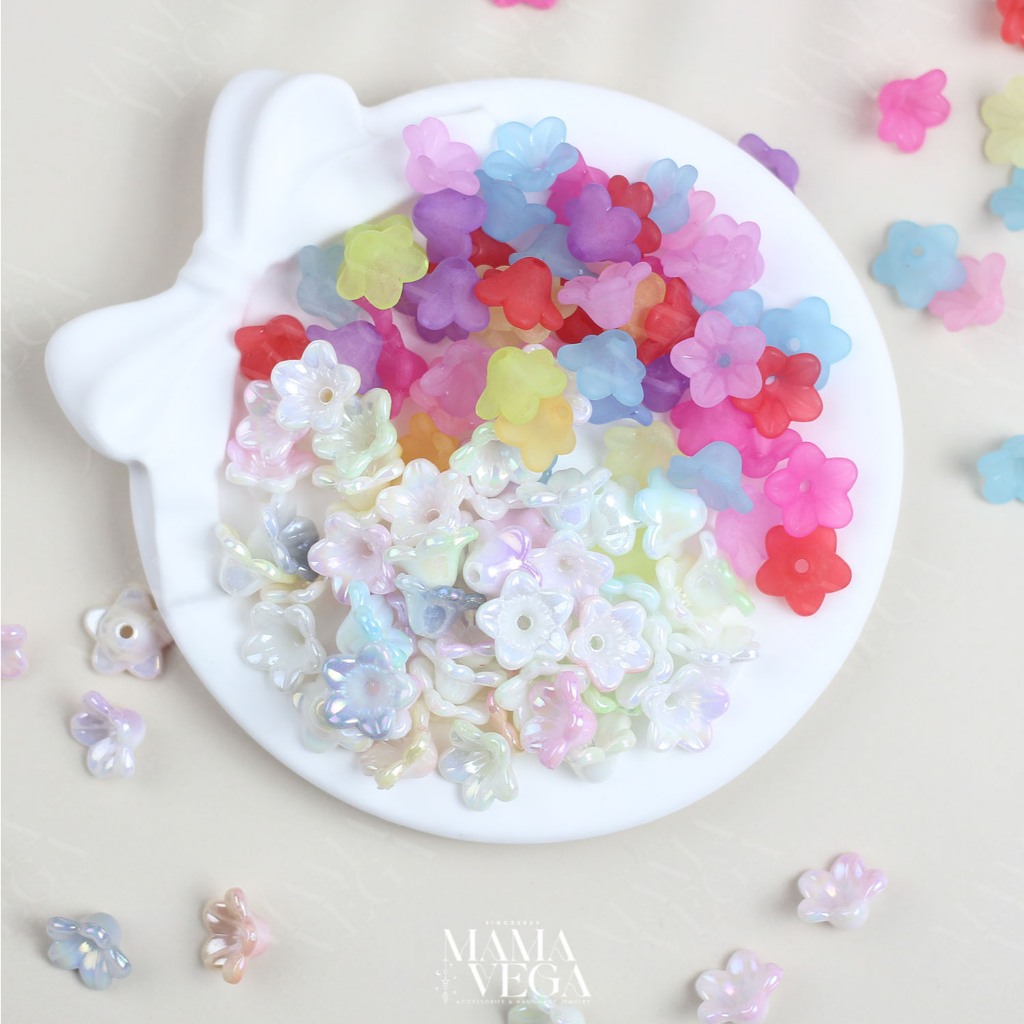กระดิ่งลมอะคริลิค ลายดอกไม้ 5 แฉก [พร้อมส่งจากไทย] ลูกปัดDIY
