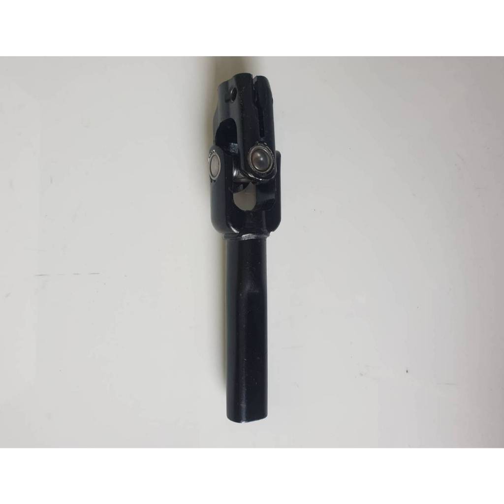 แกนยอยพวงมาลัย TOYOTA  LH112,3L  ไต้หวัน  อันละ1100