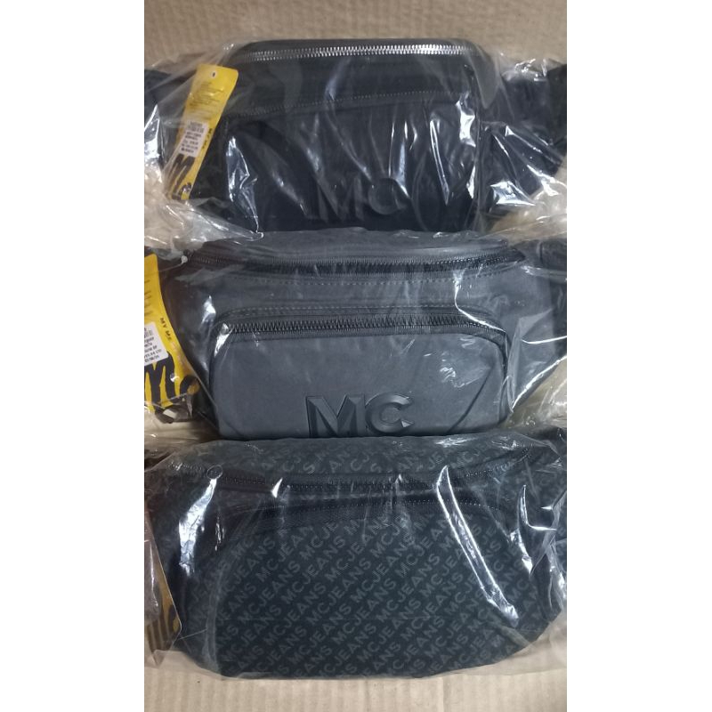 Mc jeans กระเป๋าสะพายอเนกประสงค์ ใหม่จาก Shop Mc jeans ใส่โค้ดลดเพิ่ม