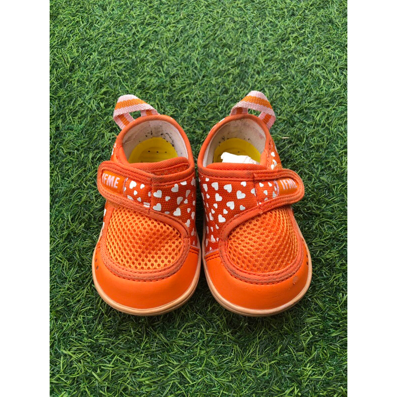 รองเท้าผ้าใบเด็ก แบรนด์ IFME มือสอง