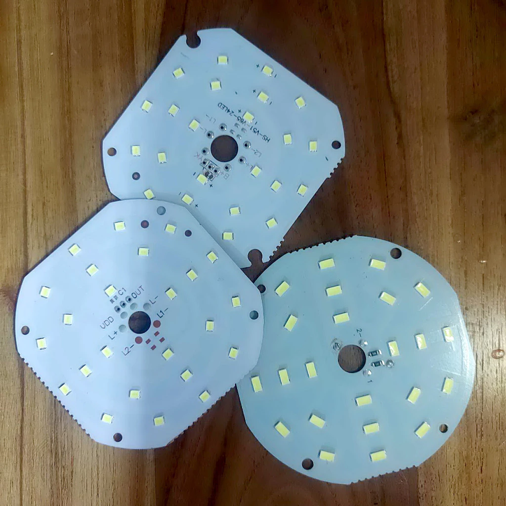 หลอดไฟ DIY LED 3.2v 3.7v สีขาว ขนาด 5W โซล่าเซลล์ 3แบบ สุ่มเลือกให้