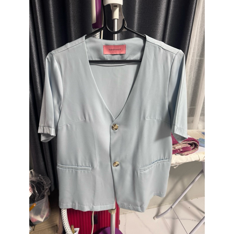 ส่งต่อ เสื้อเชิ้ตNPV คอลเก่า