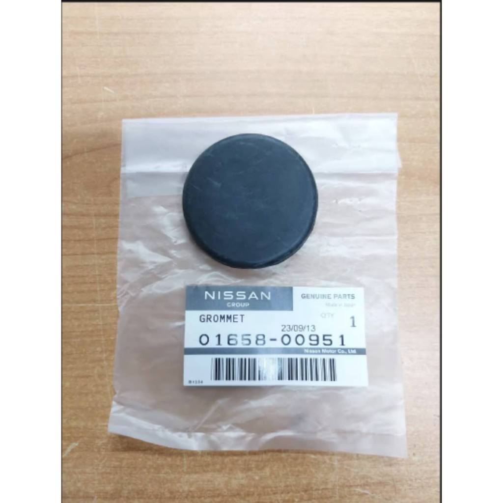 ยางอุดกันน้ำเข้า NISSAN MARCH , ALMERA 01658-00951 ราคาต่อชิ้น (เป็นอะไหล่แท้ Nissan)