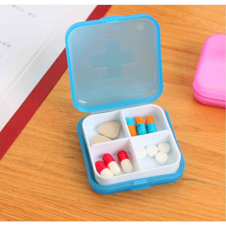 กล่องใส่ยา 4ช่อง 10ช่อง ขนาดเล็ก แบบพกพา