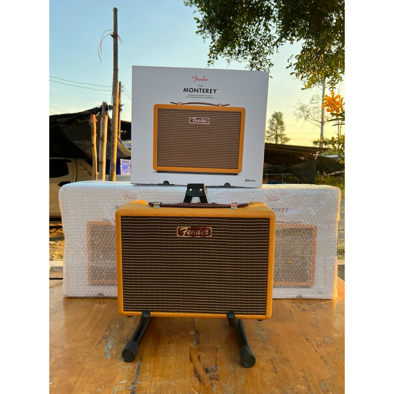 fender monterey tweed