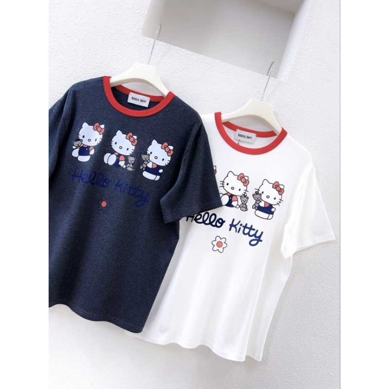เสื้อยืดคอกลมลายการ์ตูนแมวน่ารัก