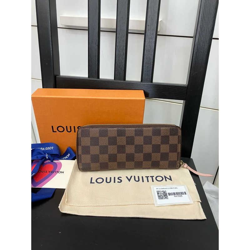 Lv  long wallet clemence