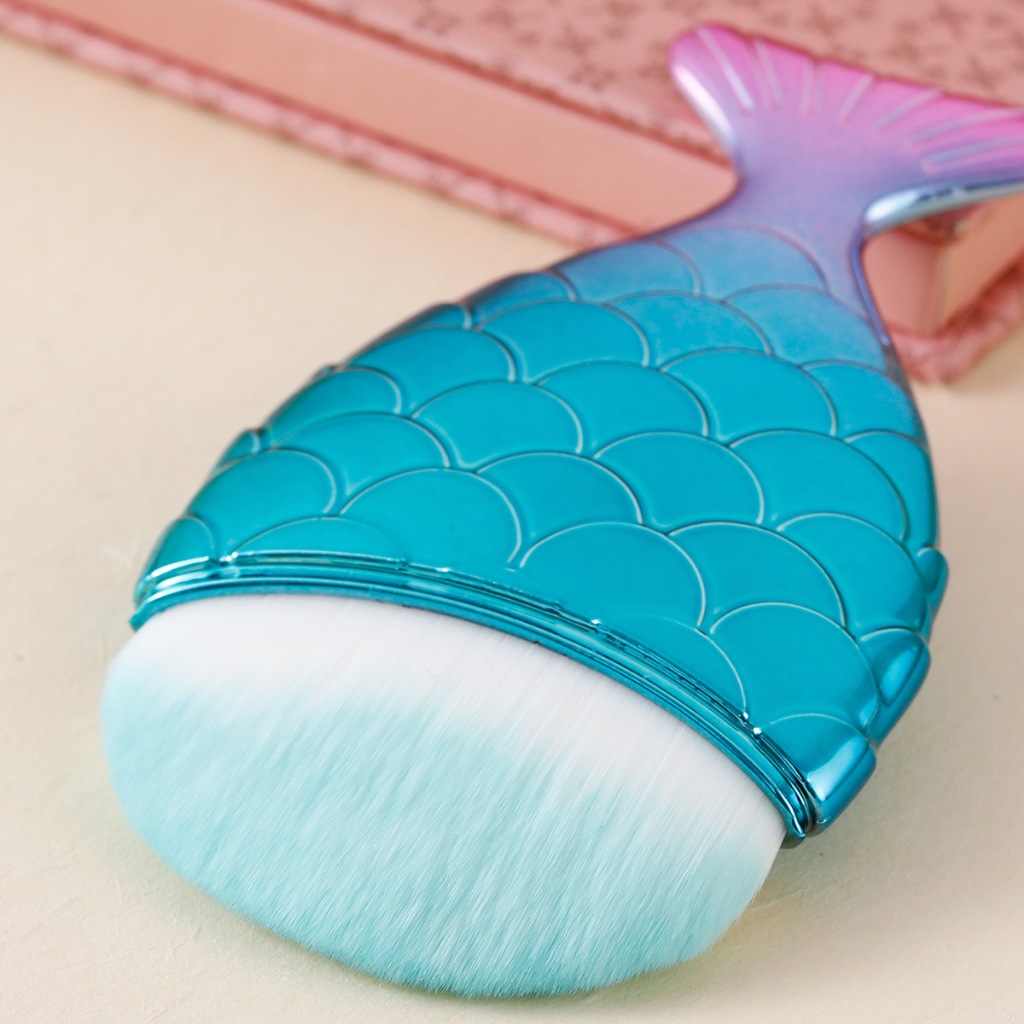แปรงปัดแก้ม แปรงเล็บ บลัชแปลง แบบนุ่ม รูปหางปลาสีนางเงือก Cheek brush - รูปที่ 3