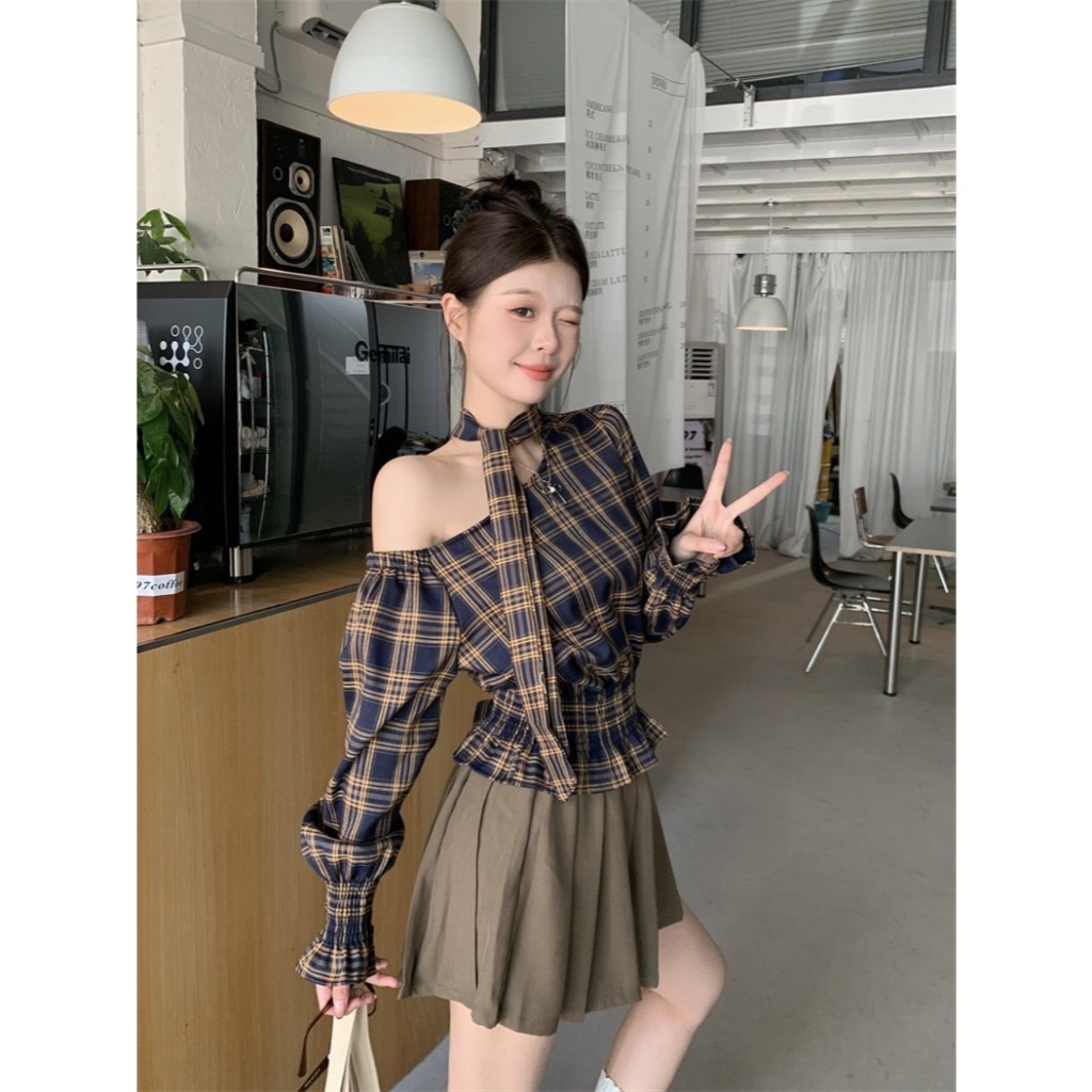ส่งทันที Cici(NO. J1365) เสื้อครอปแขนยาวดีเทลปาดไหล่ข้างมีเชือกคล้องคอพร้อมดีเทลจ้ำตรงปลายแขนและจ้ำตัวสไตล์เกาหลี ราคา ถูกที่สุด ดีลบีเคเค แกลเลอรีภาพที่ 7
