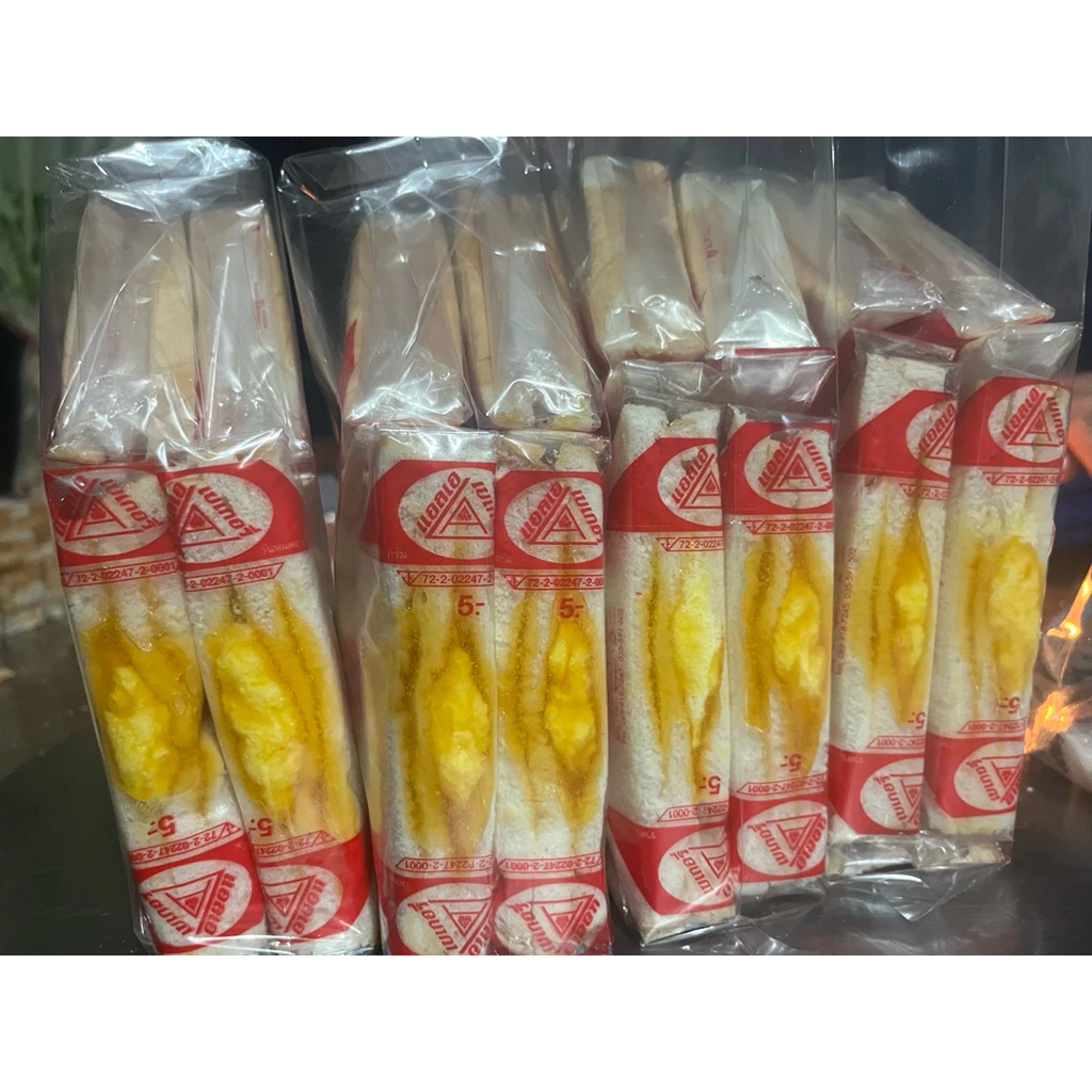 แซนวิชโบราณ สดใหม่ 1 แพ็คมี 10ชิ้น แอลเอเบอเกอรี่