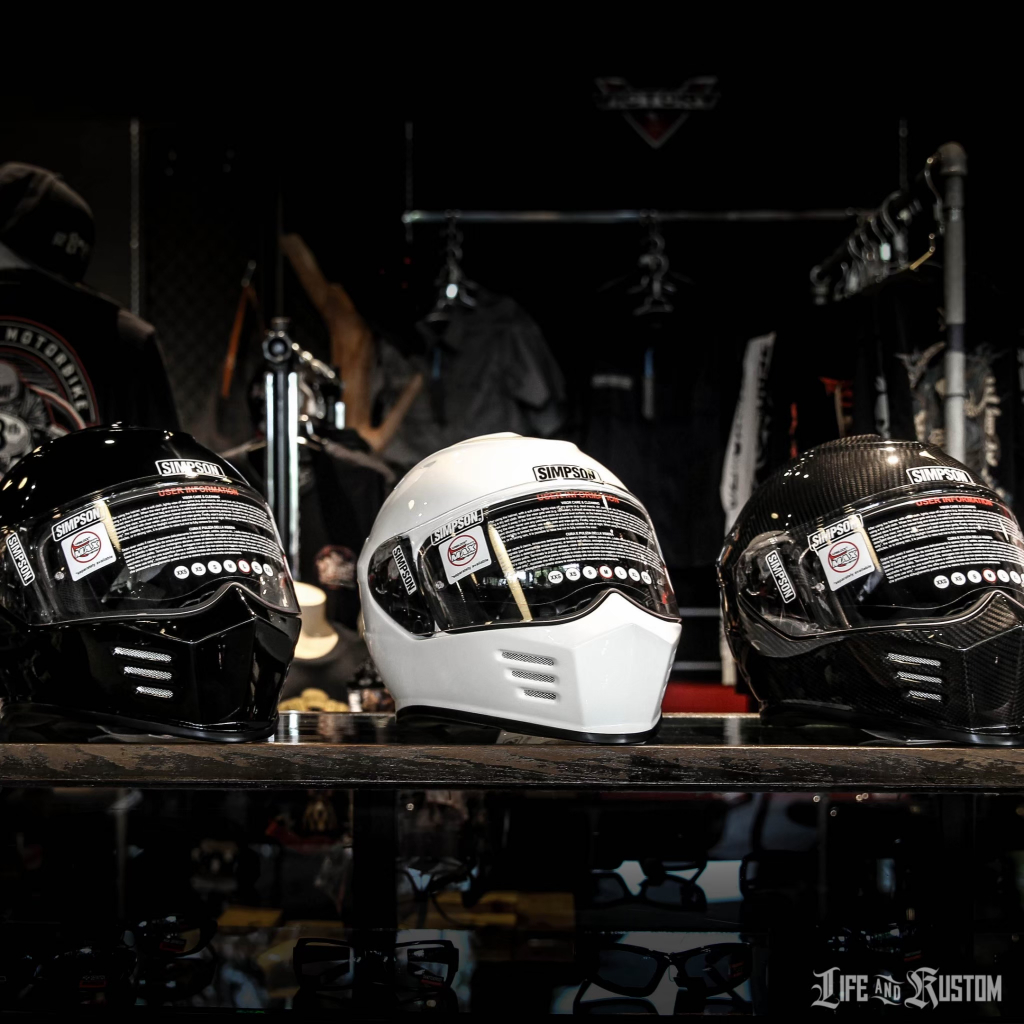 พรีออเดอร์ หมวกกันน็อก SIMPSON HELMET - GHOST BANDIT By Life and Kustom
