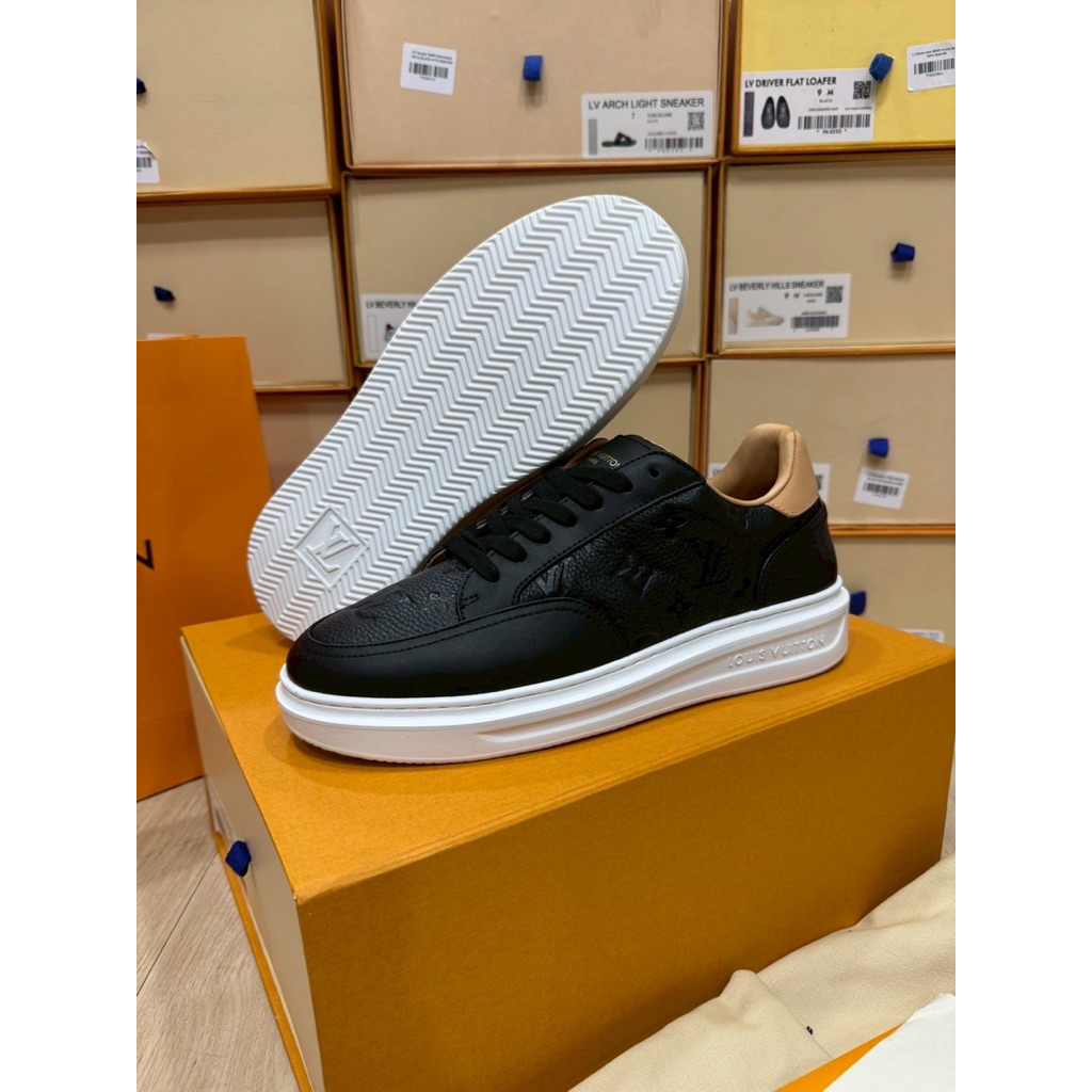 [ พร้อมส่ง ] LV Trainer Size 40 - 46 [ ORI ]